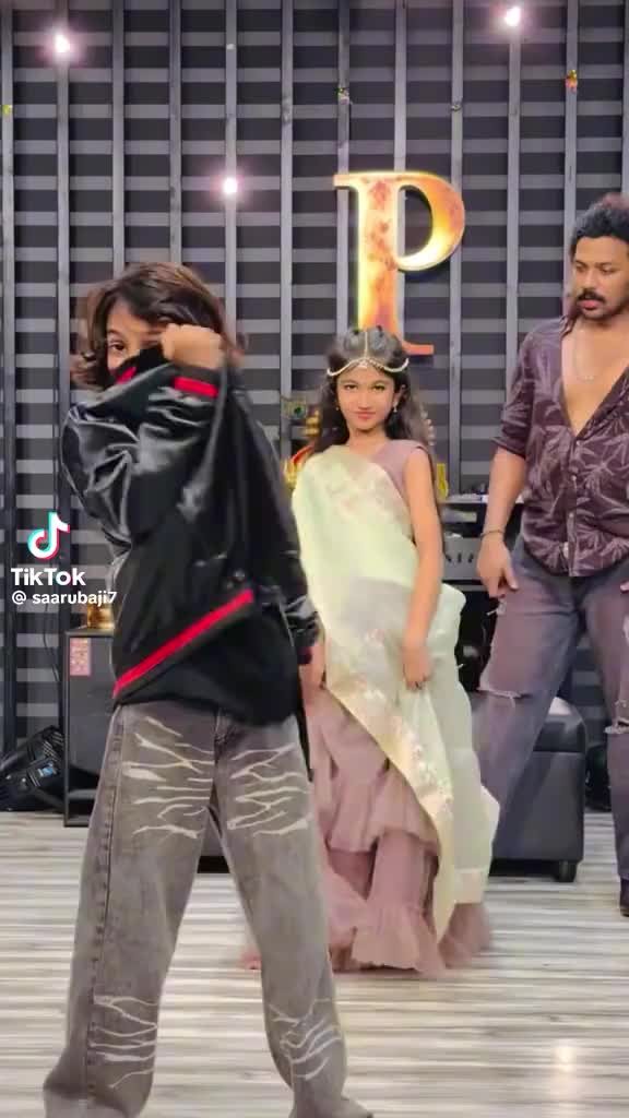 @Nitiya2308