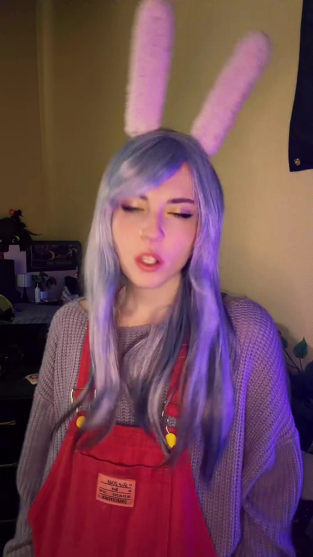 @crownedxchaos