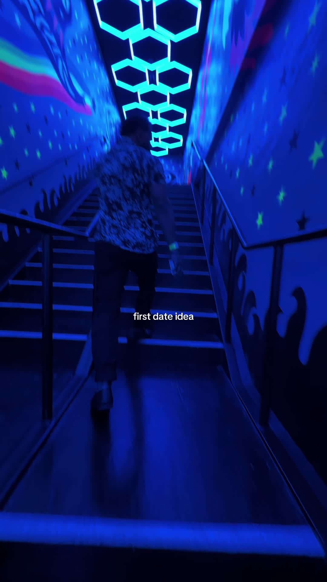 @💫