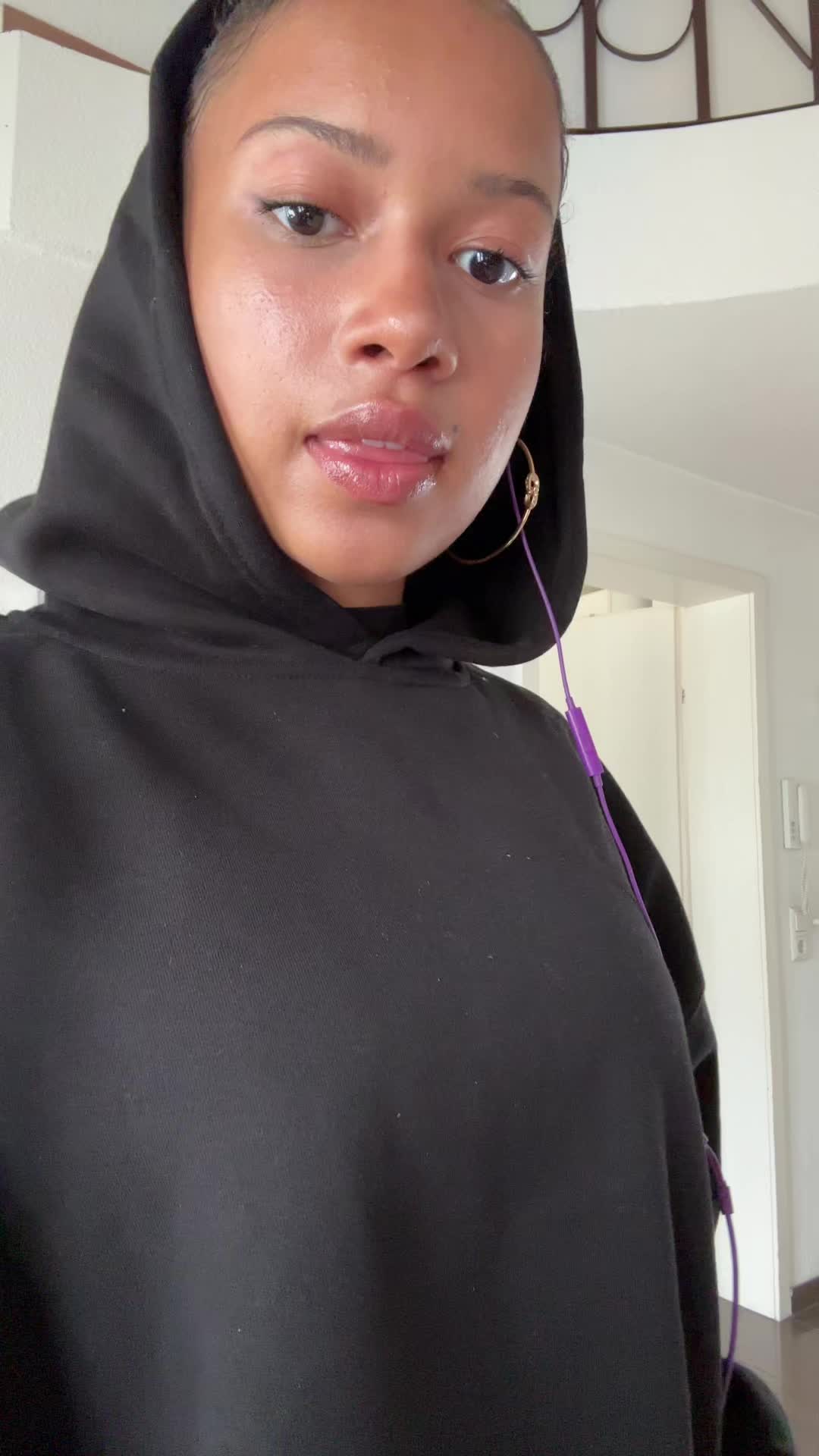 @mysteriousbaddie_123