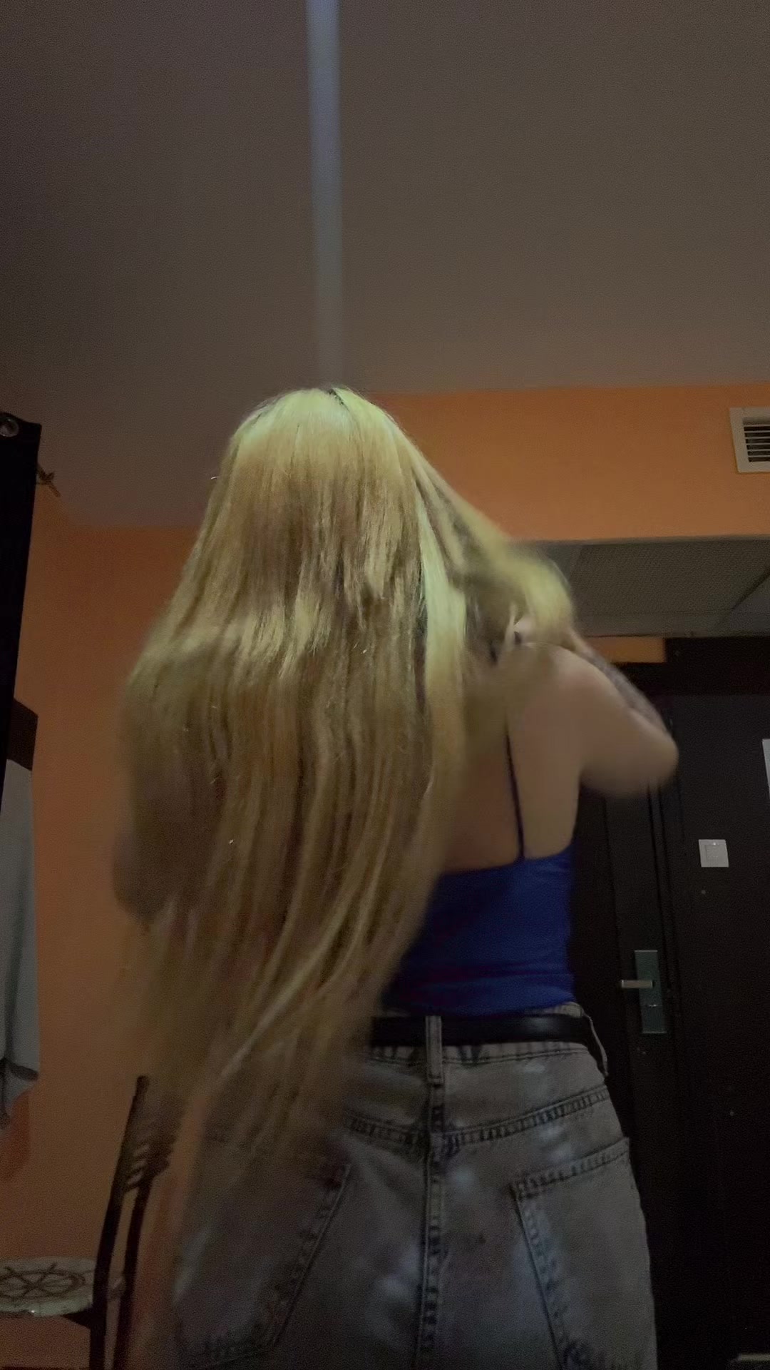 @hananelapou&eacute;e