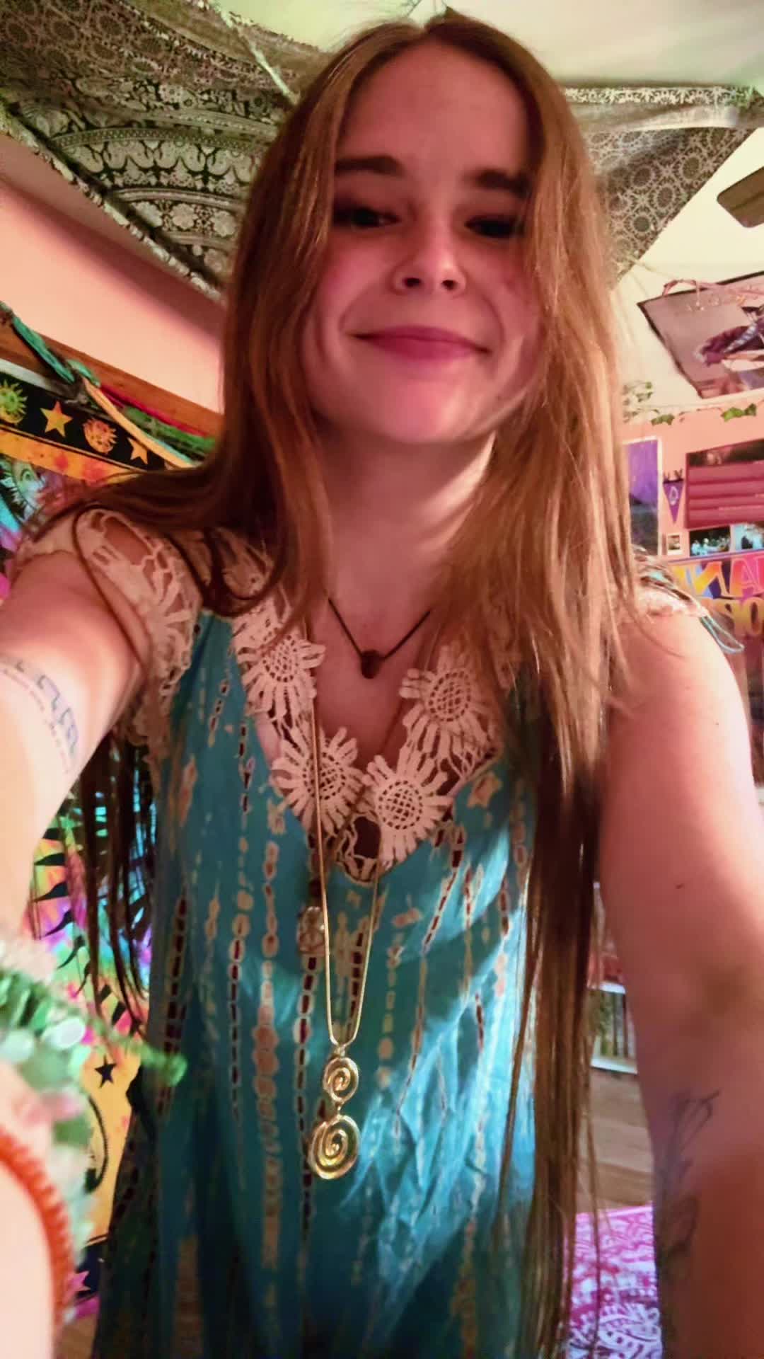 @myah ☮️