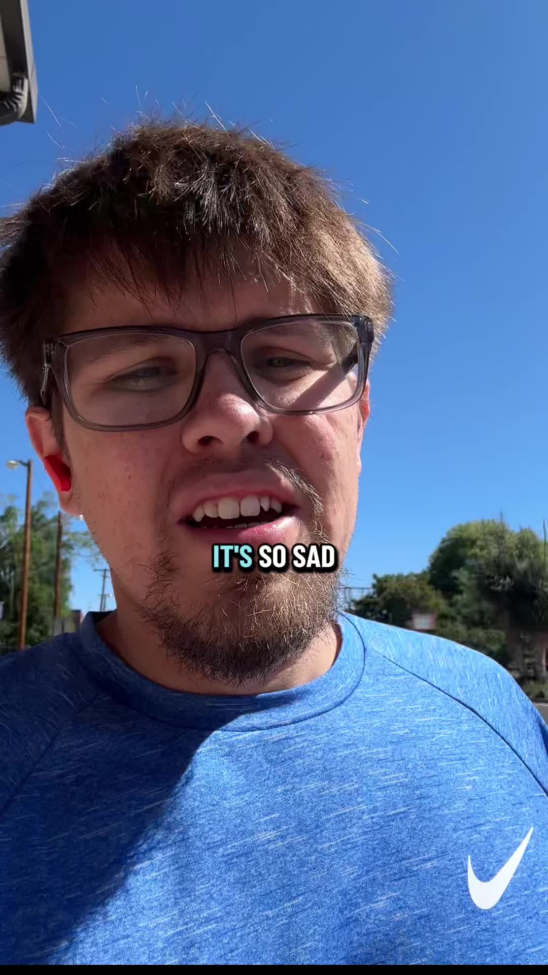 @Luis