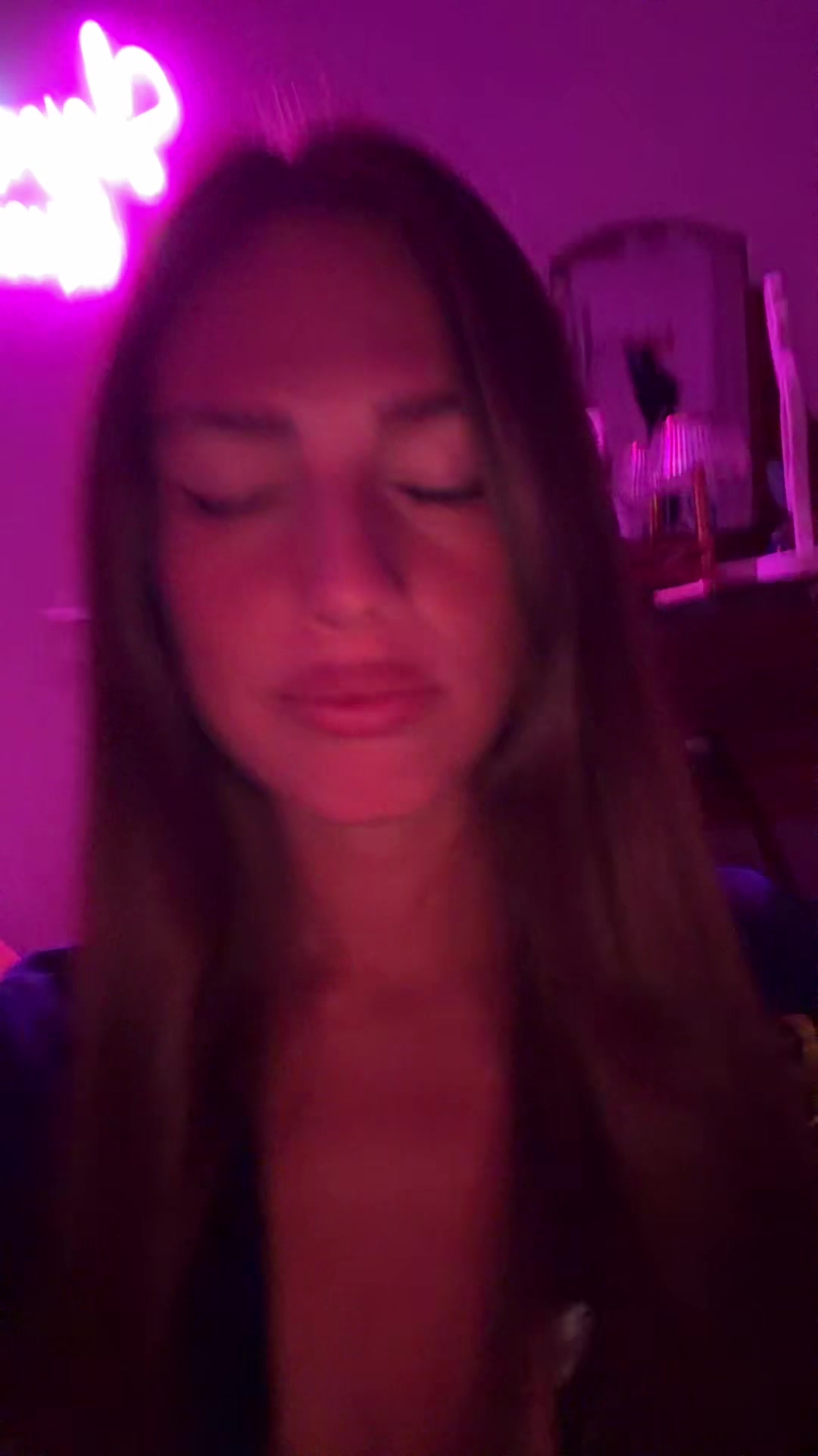 @julia_adx