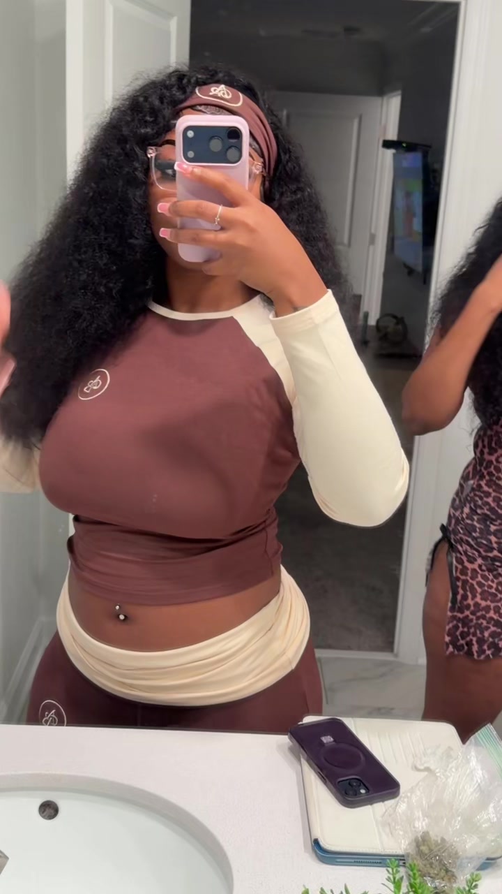 @🥶Shonti🥰