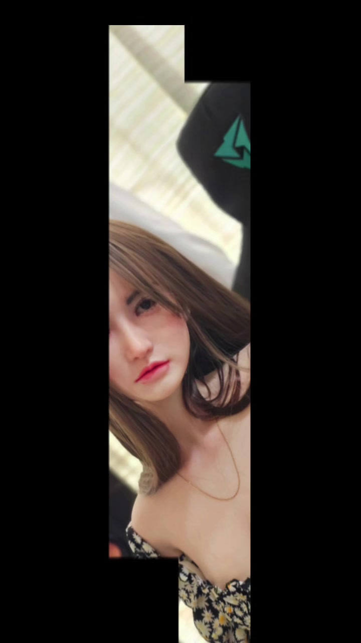 @.nom.