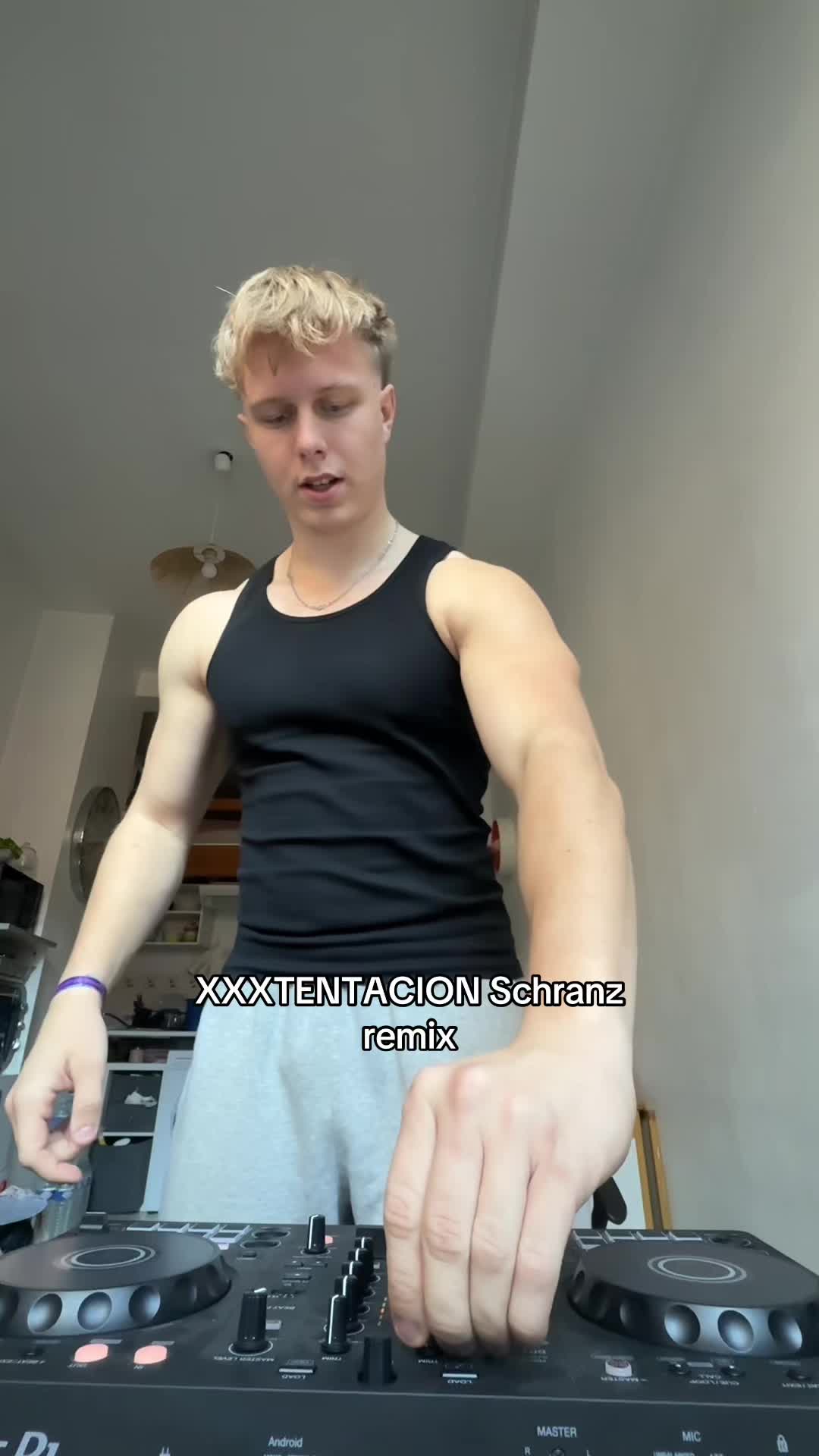 @ClemEnRave ⛓️