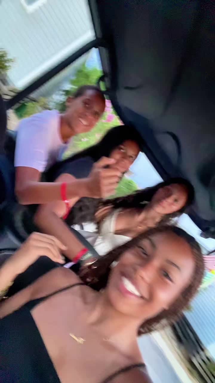 @𝐊.