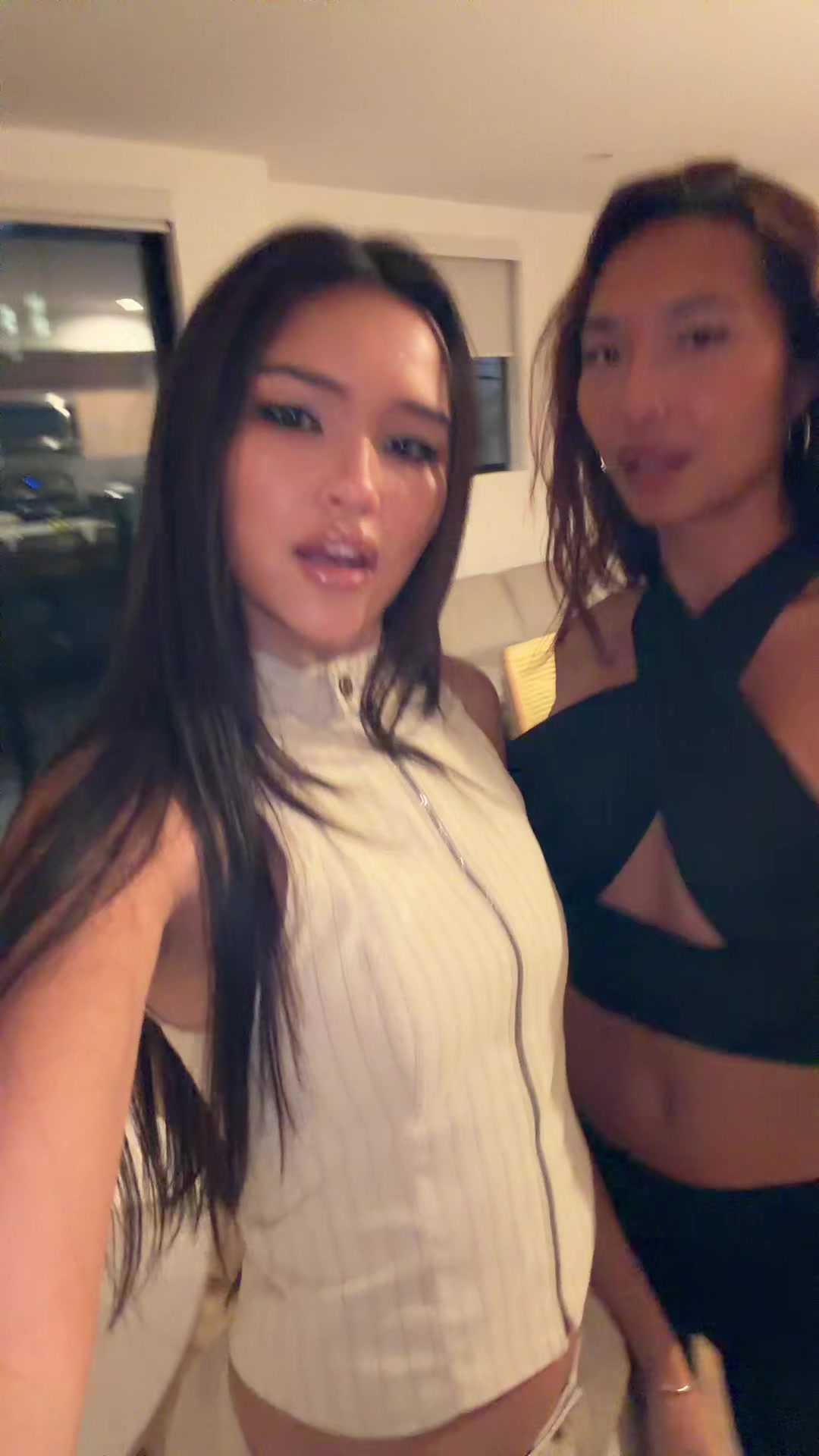 @ella