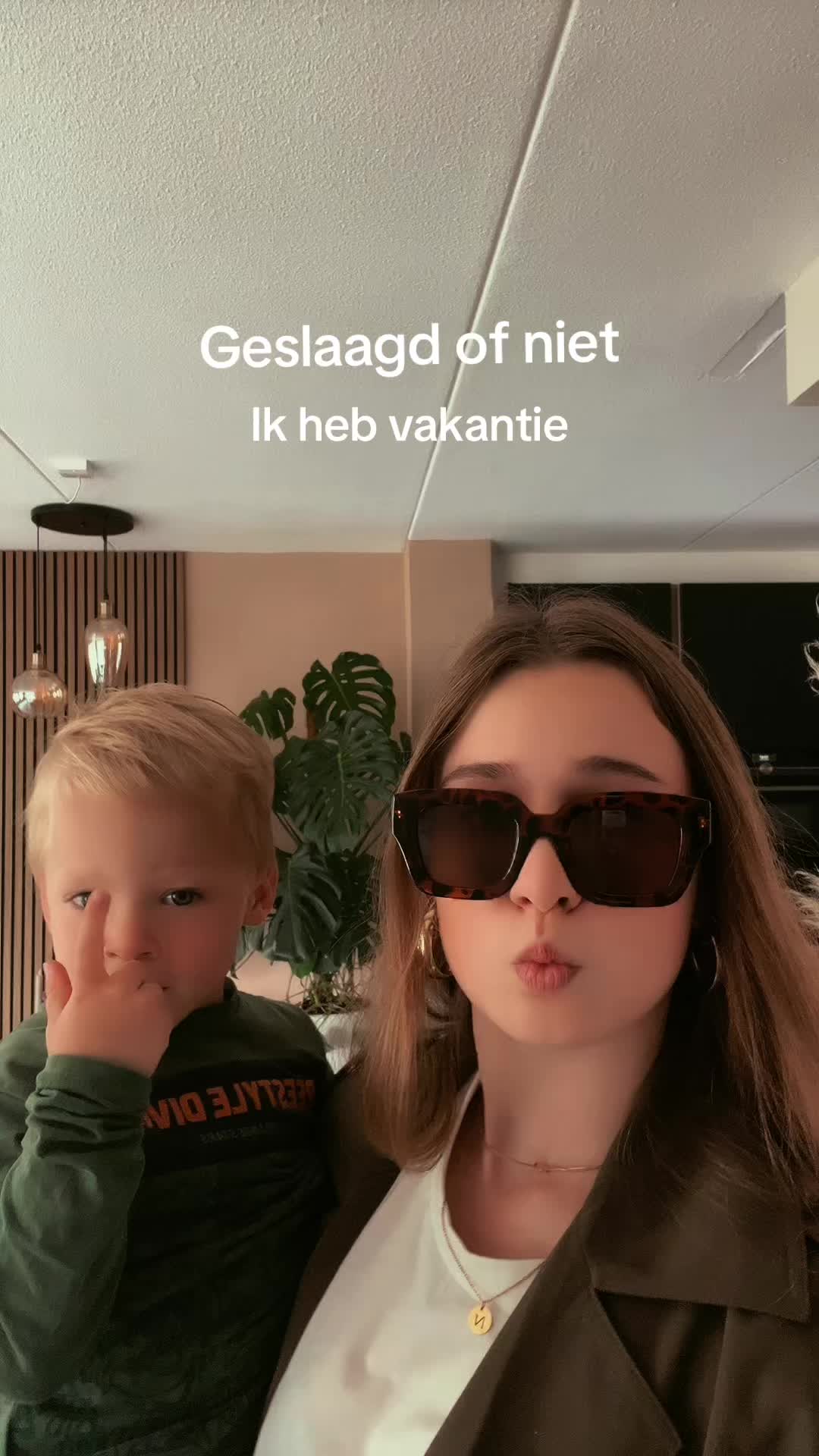 @𝐍𝐨𝐞 𝐡𝐨𝐨𝐠𝐞𝐧𝐝𝐨𝐨𝐫𝐧