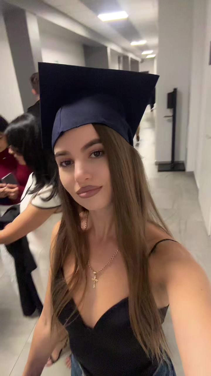 @taniiitaa_