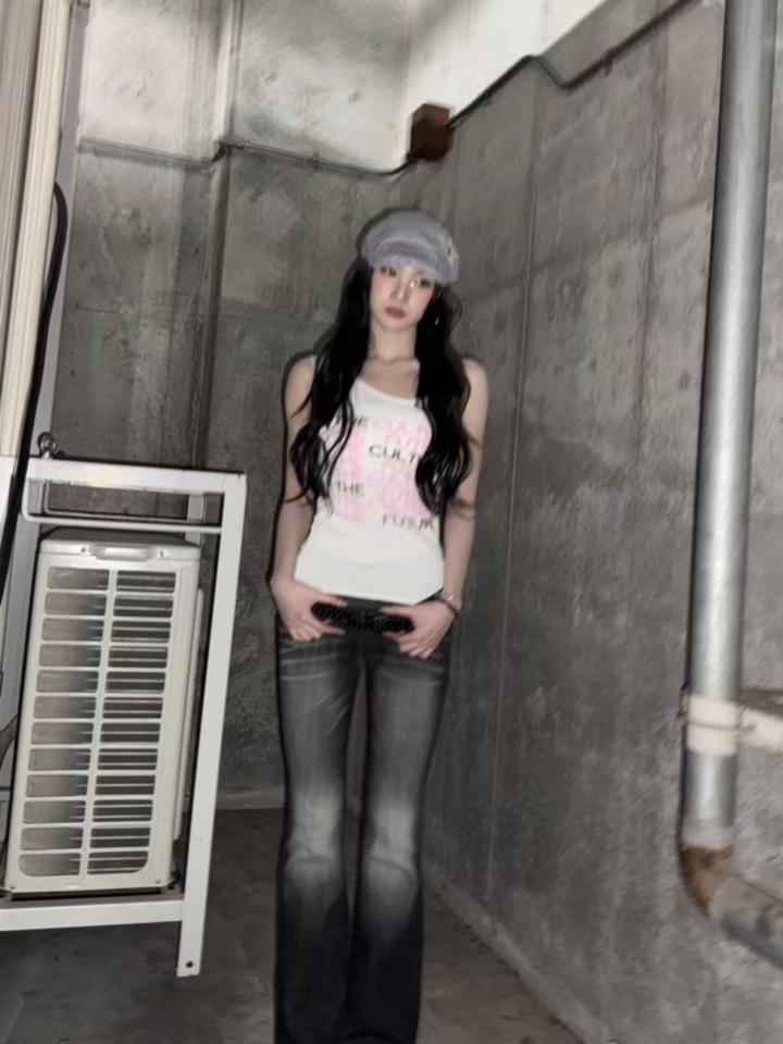 @kat⁸