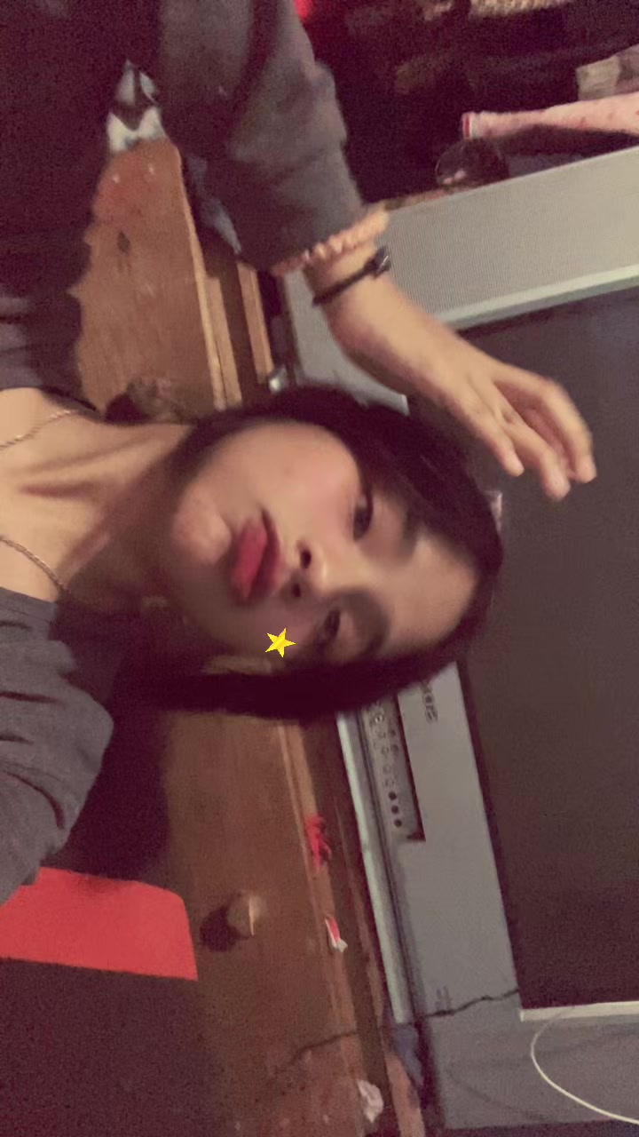 @Valeria💕