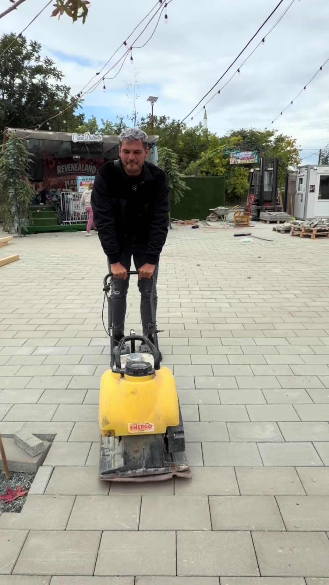 @Razvan Botezatu