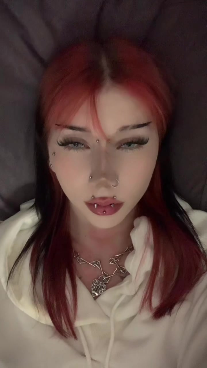 @𝔘𝔯.𝔳𝔞𝔪𝔭_𝔪𝔞𝔯𝔠𝔶