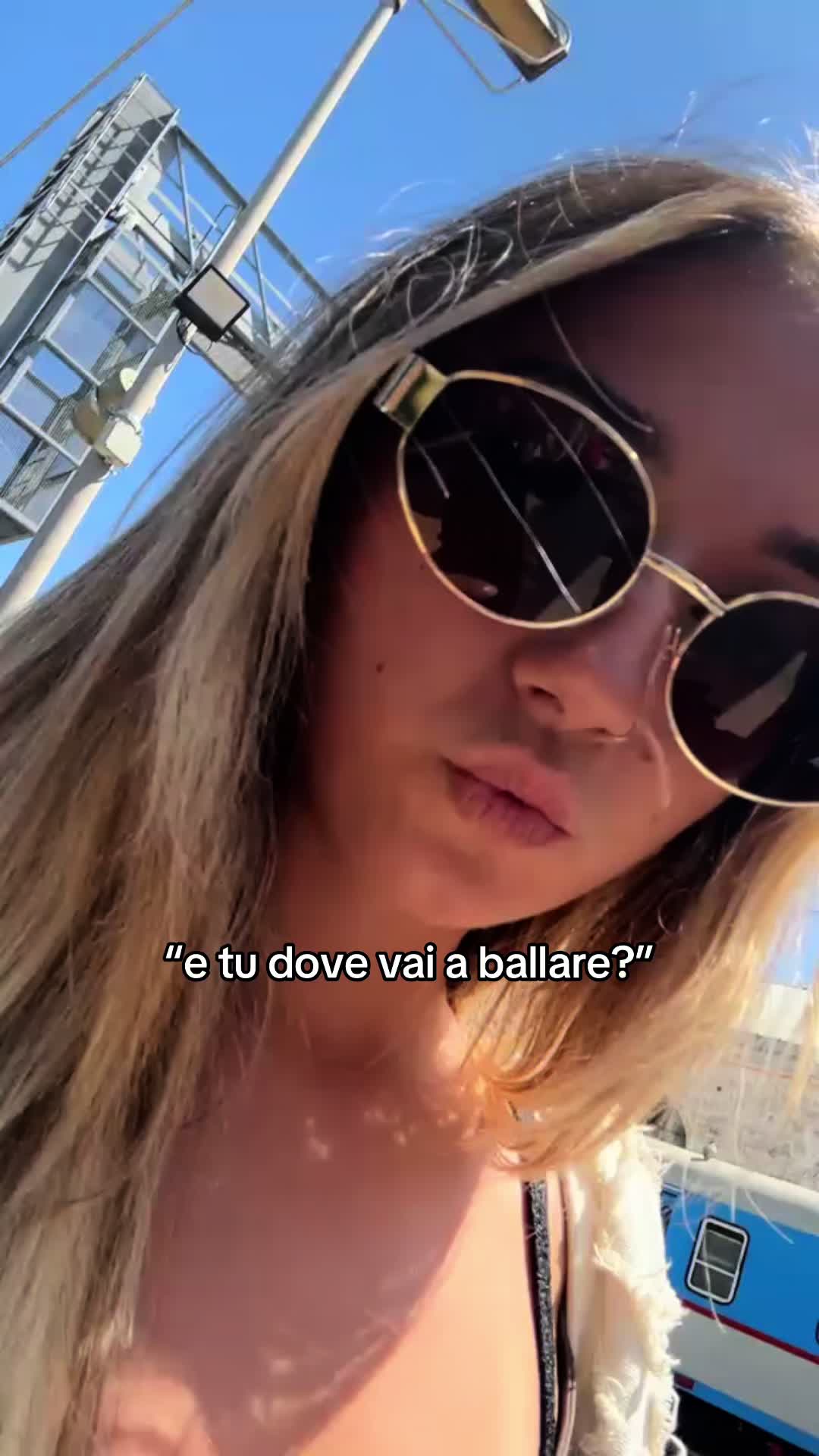 @denise