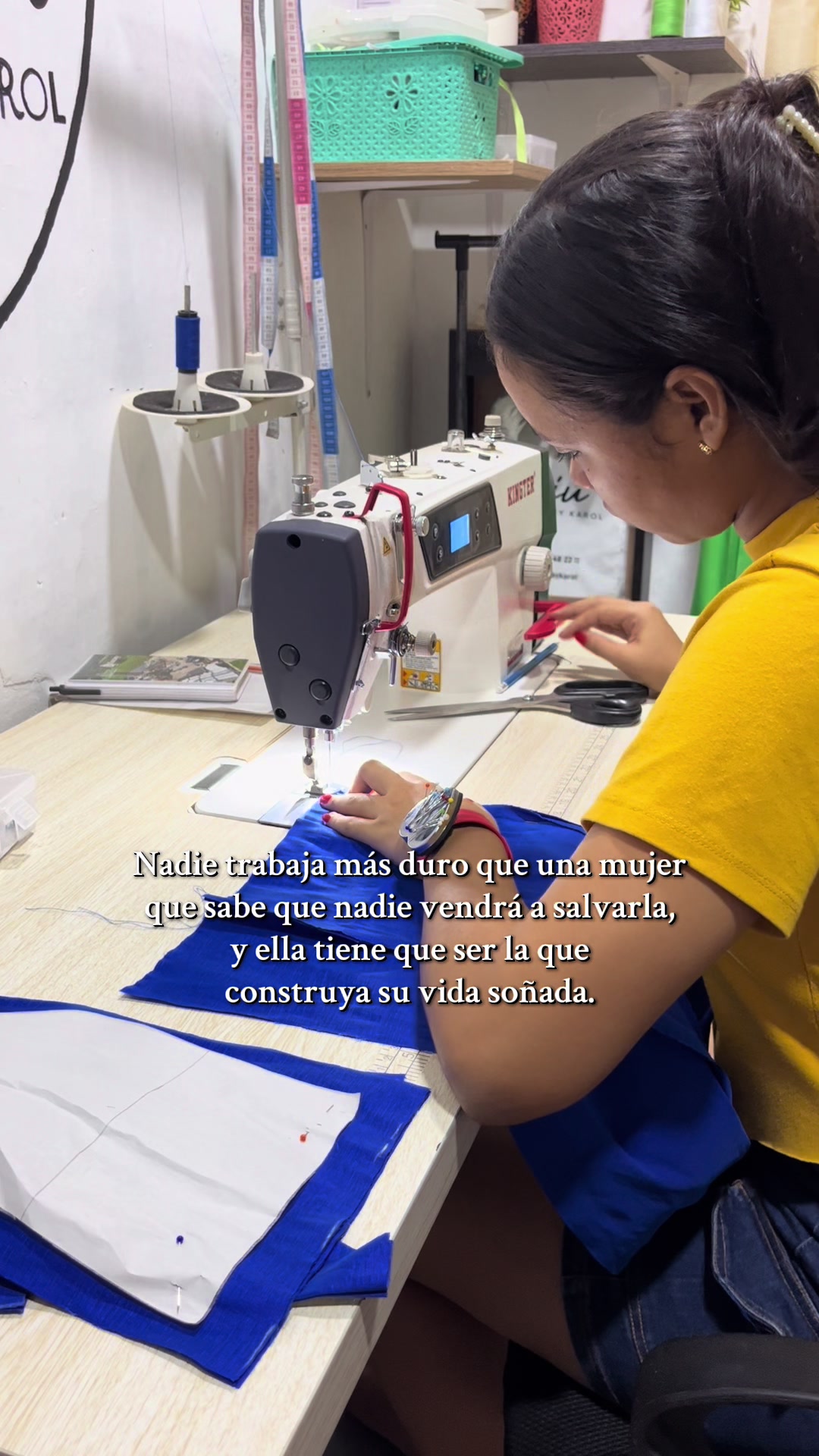 @Karol | Fashion Designer