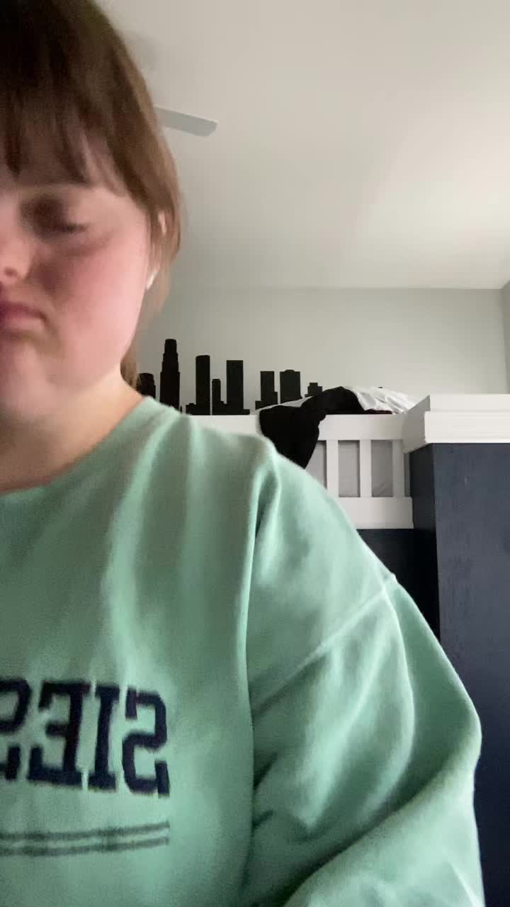 @hollywoodhailey