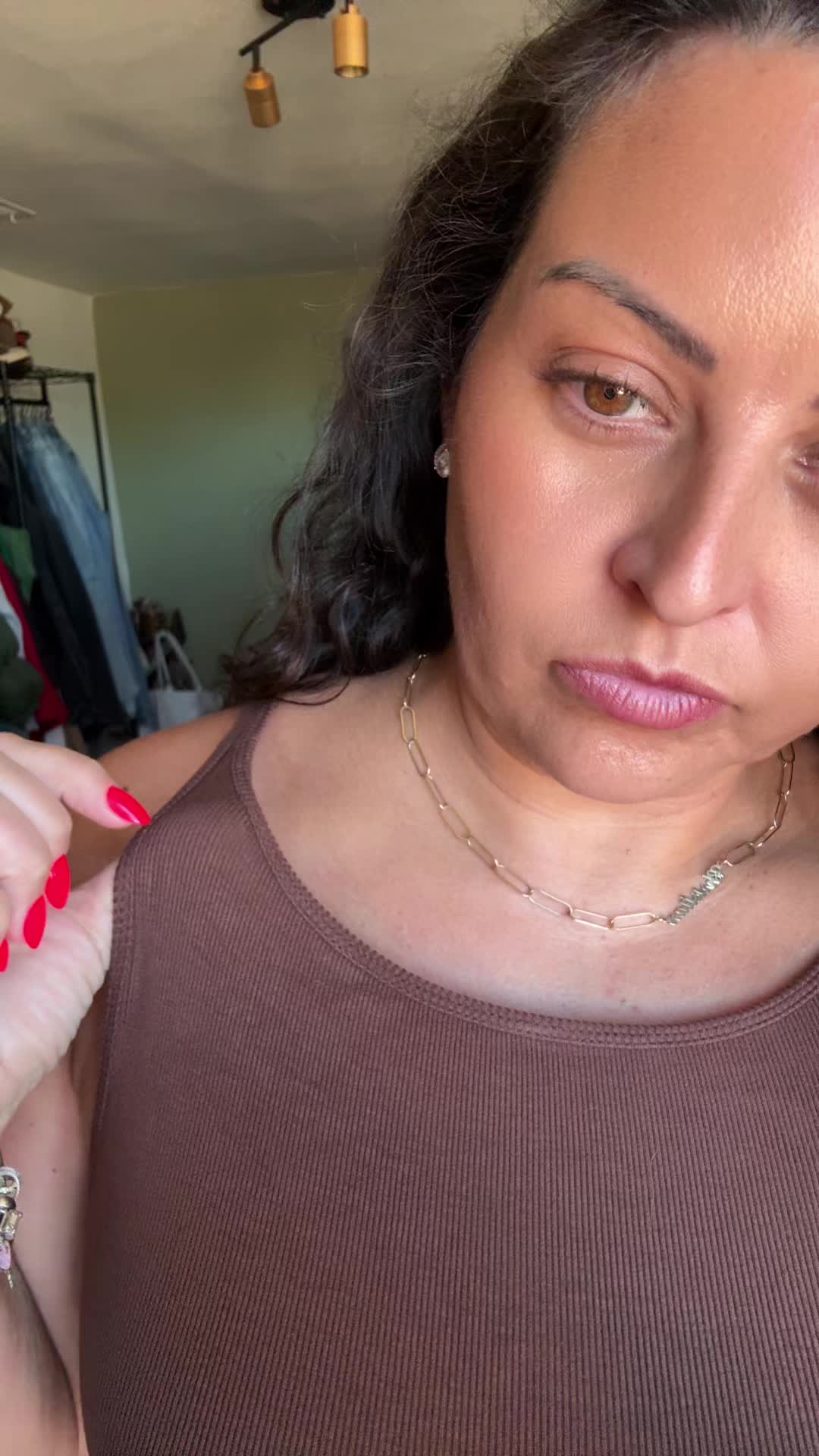 @Adriana