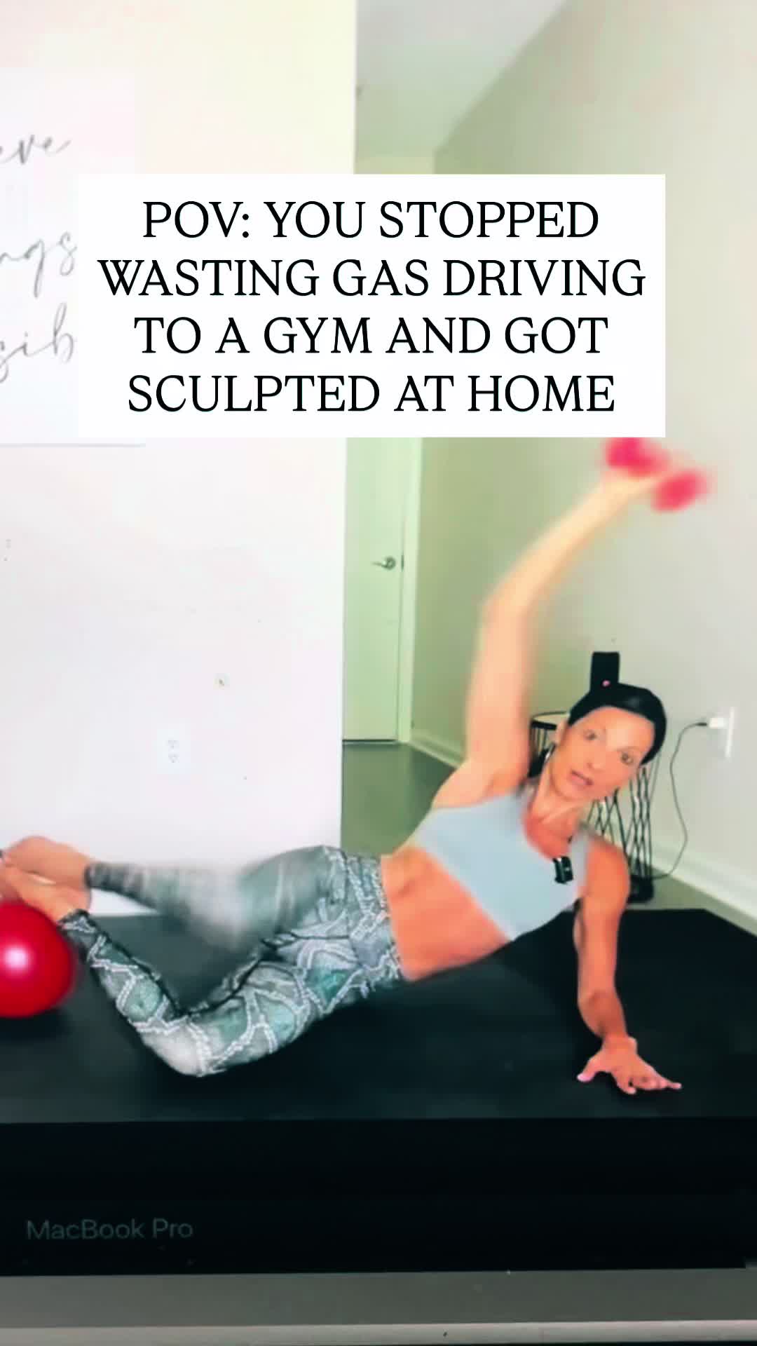@Lydia Magnoli | Home Workouts