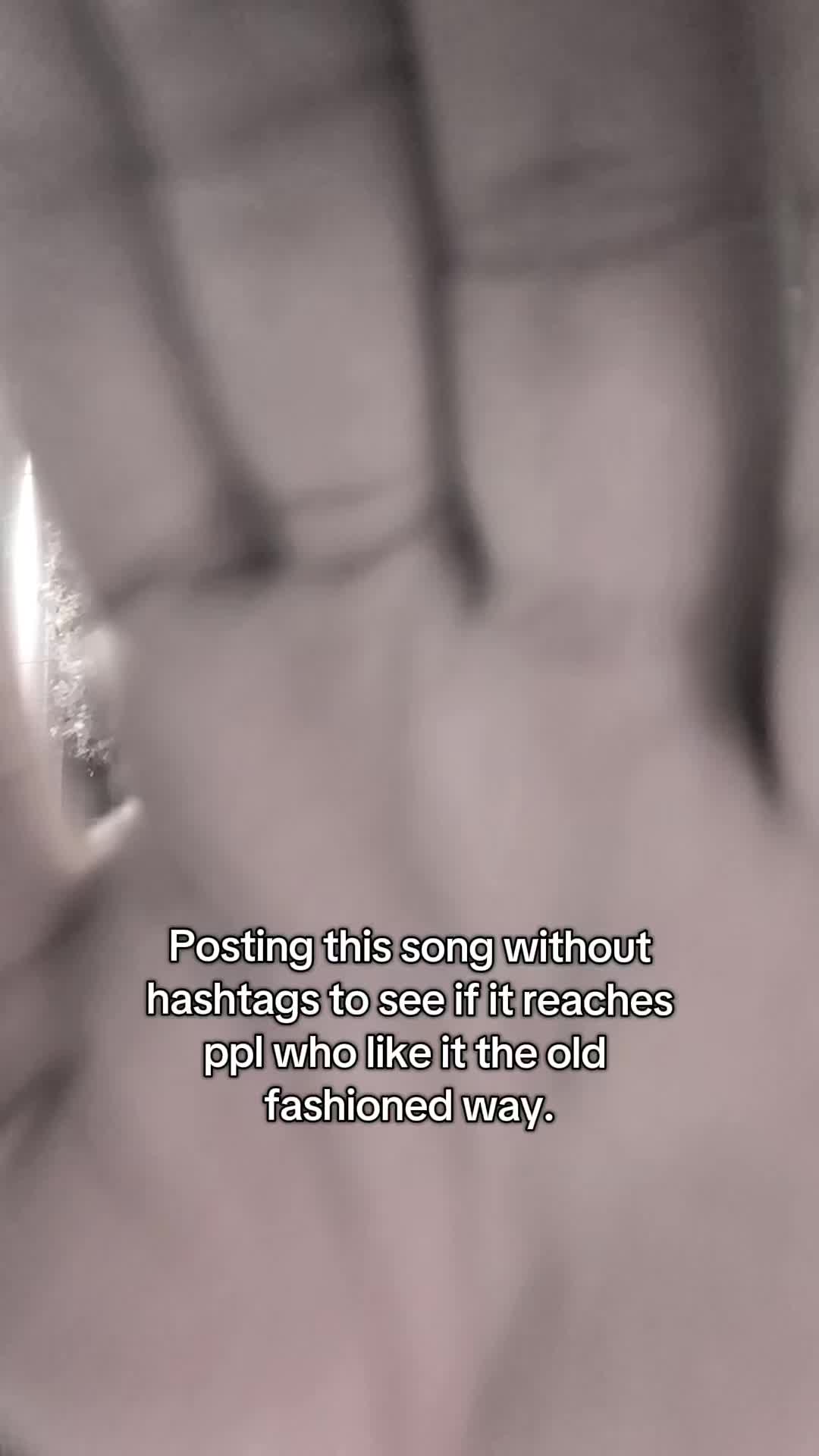 @Lonely Gimmick