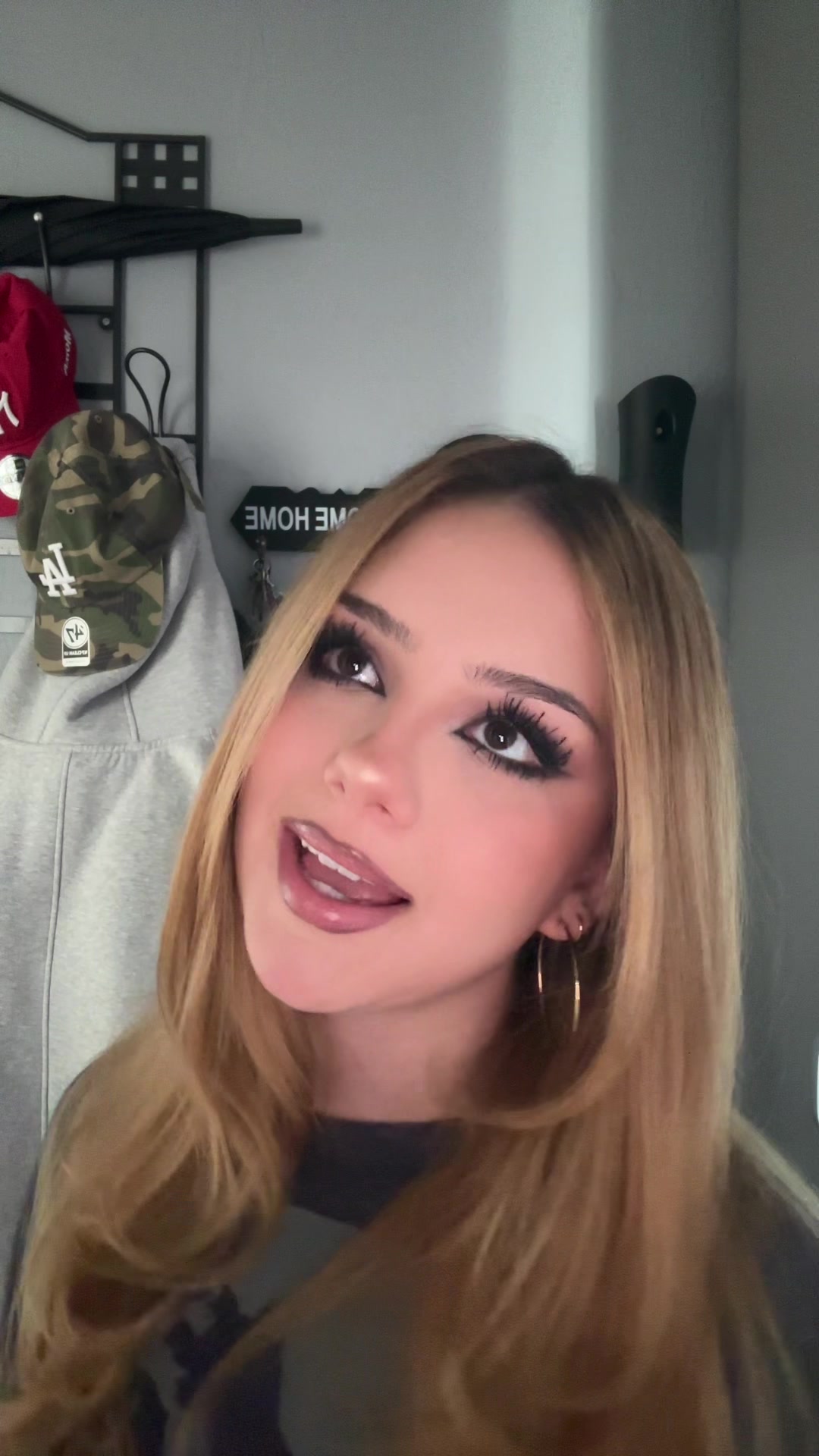 @notalejandra