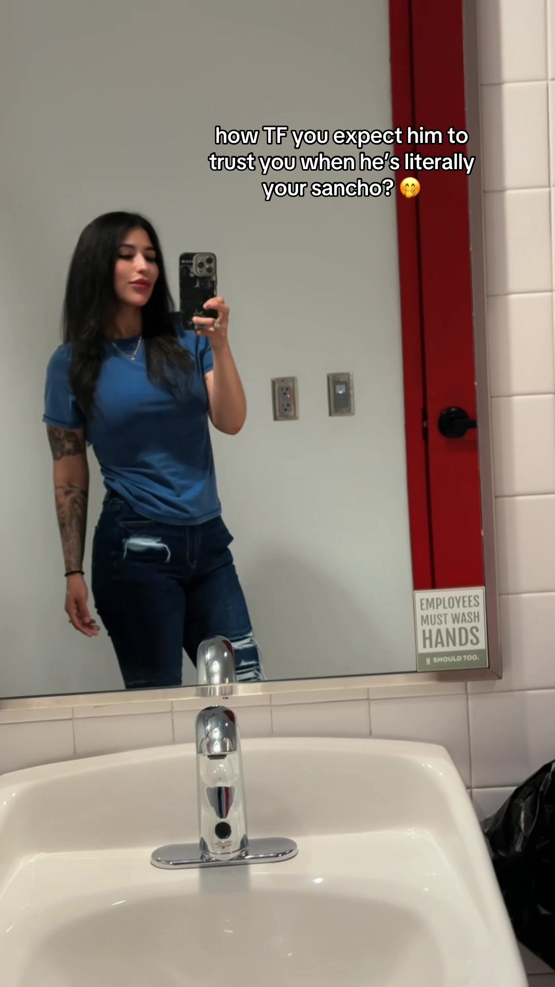 @leslye94