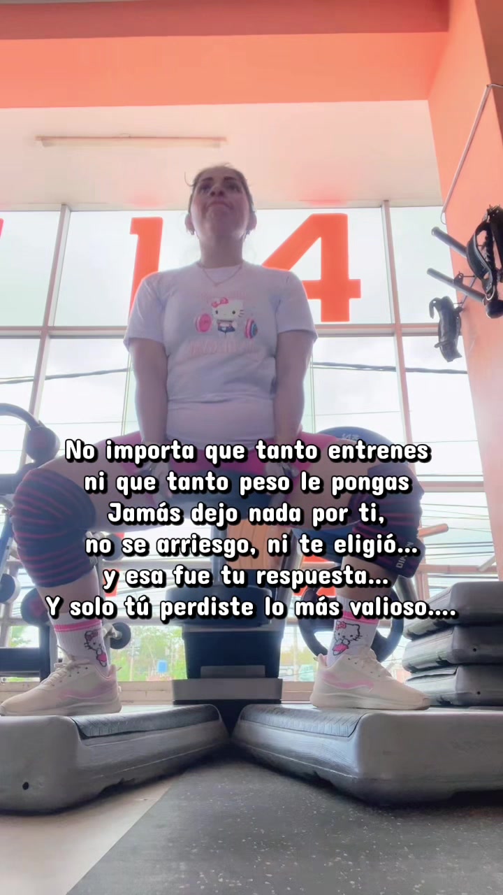 @Mía Gia 🌈🩷💜