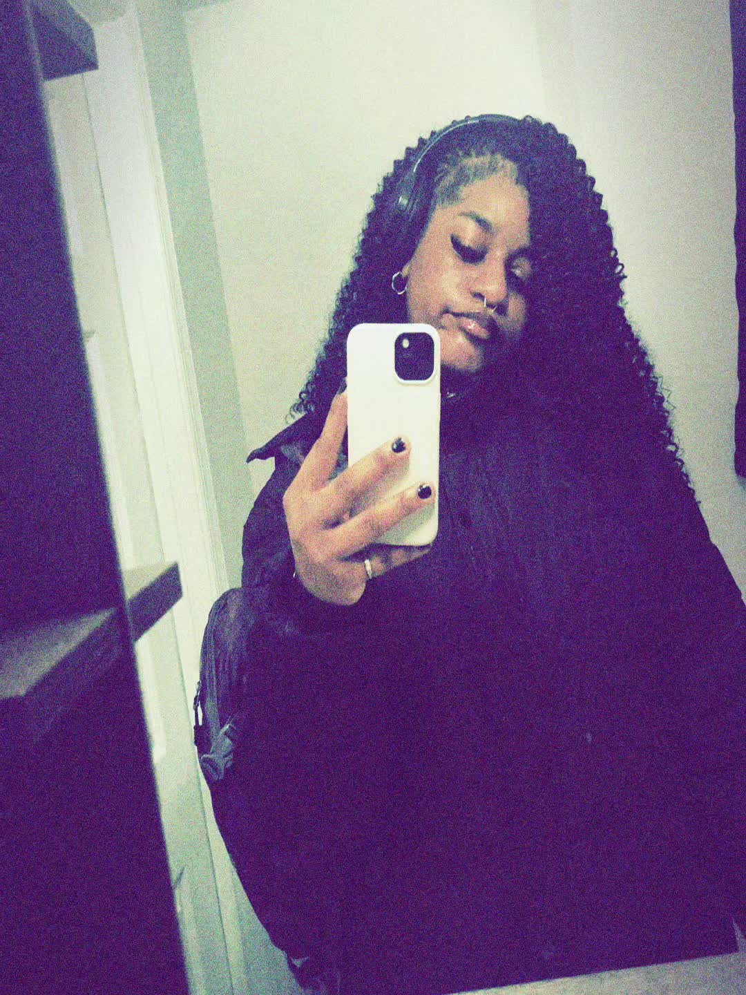 @ZARI.👾