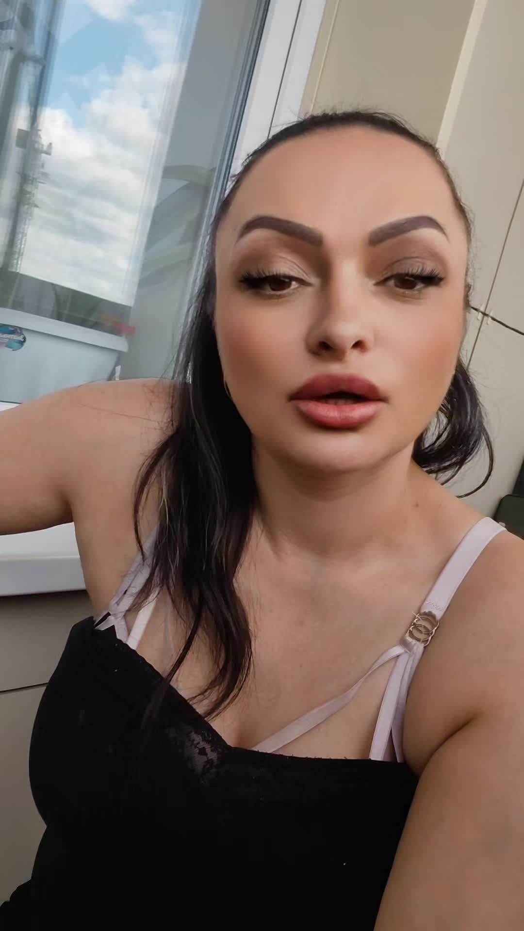 @БомбалЭйла