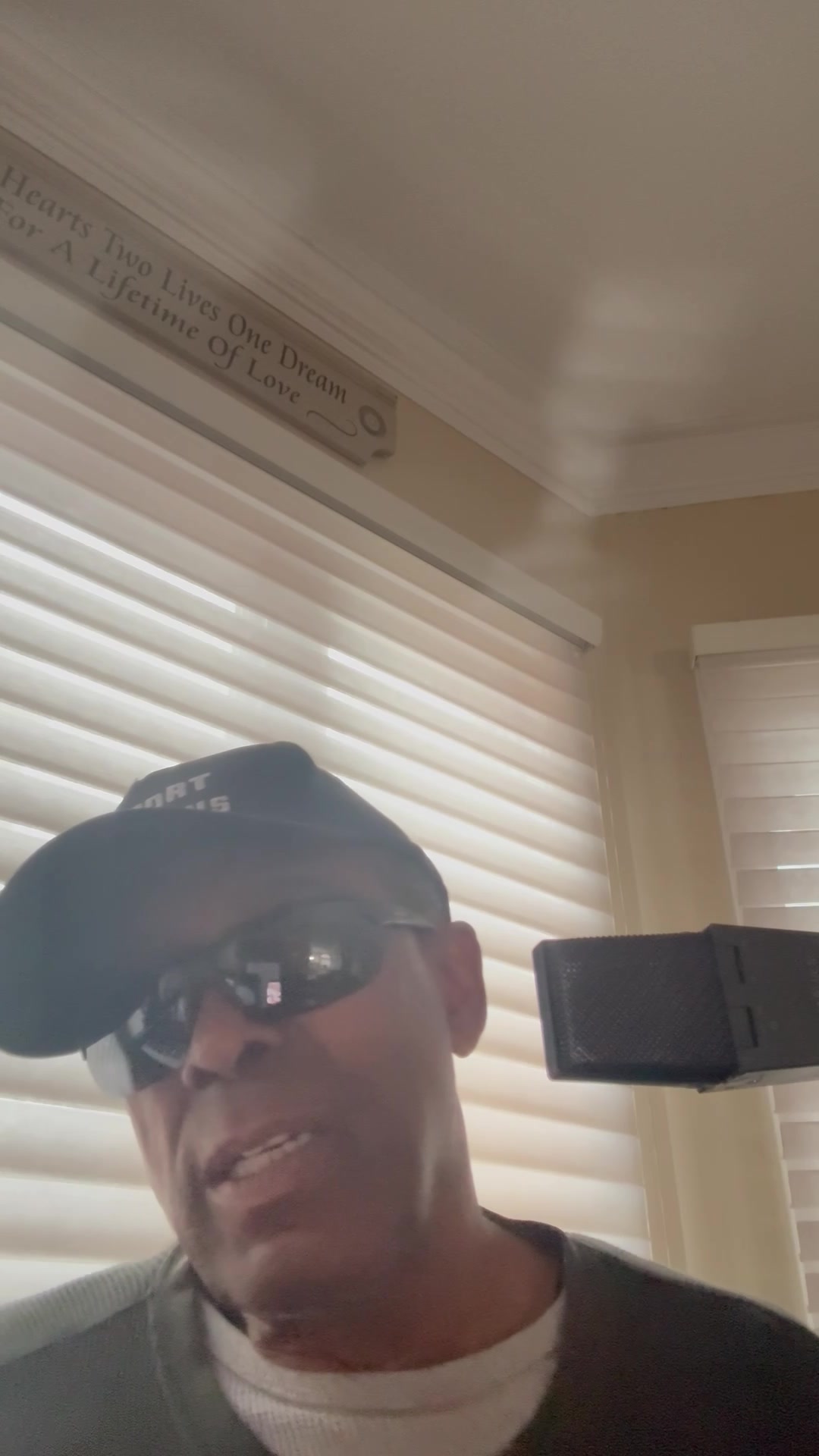 @johnathanhowell128