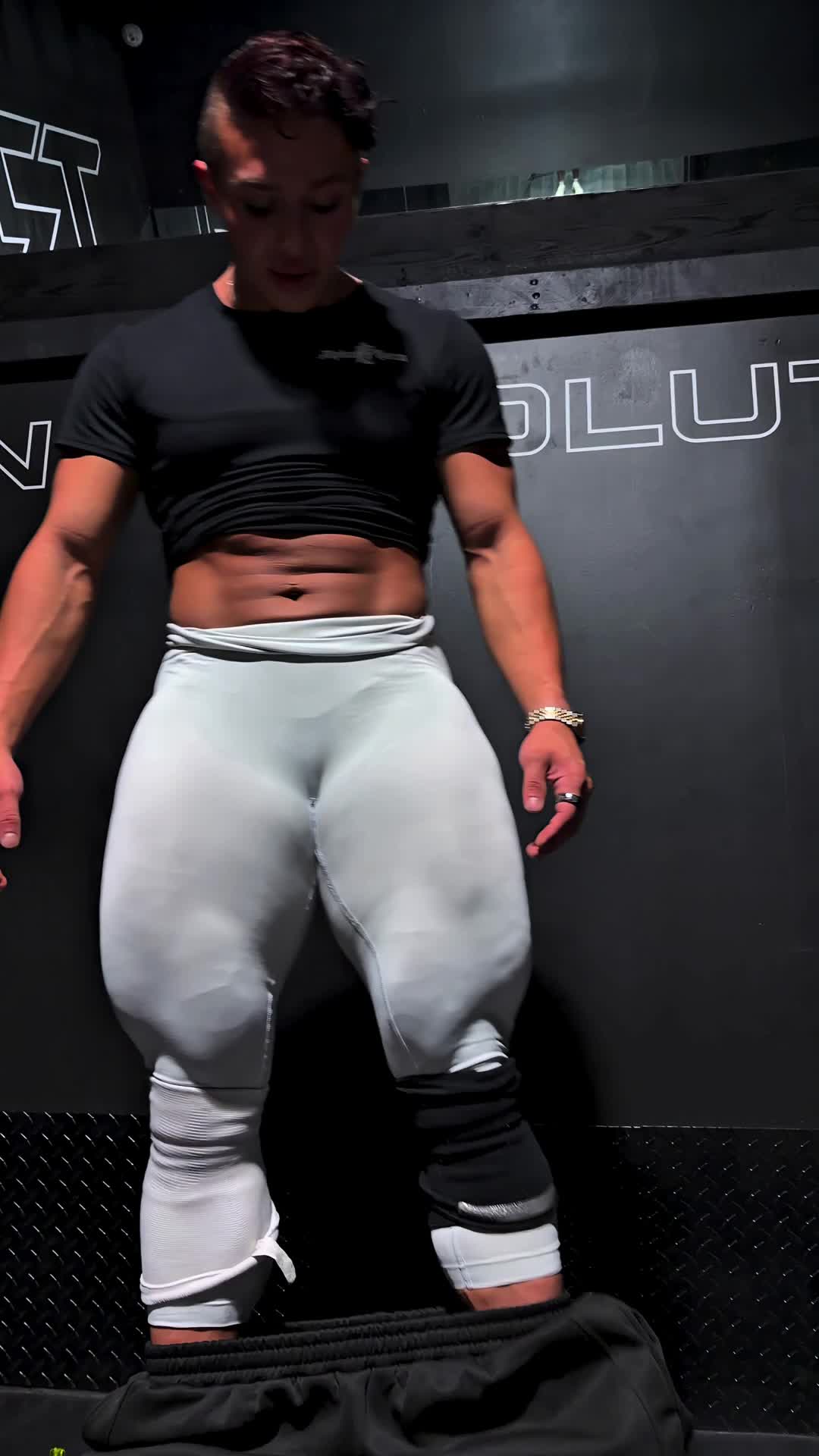 @musclesonmuscles