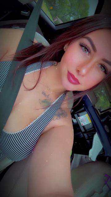@AshleyDenay