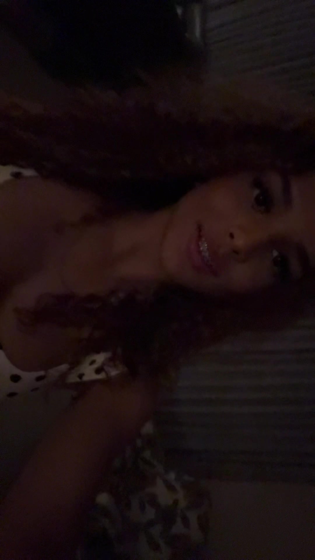 @Desireeeeeeeeeee3