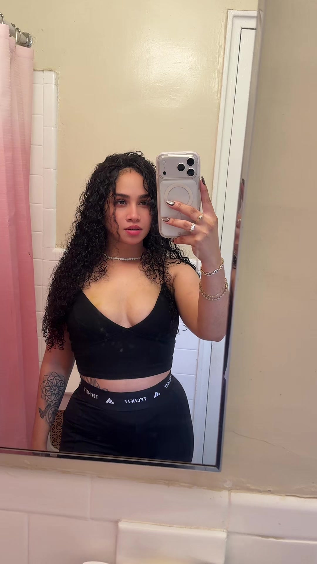 @Yessi Geraldo Sena