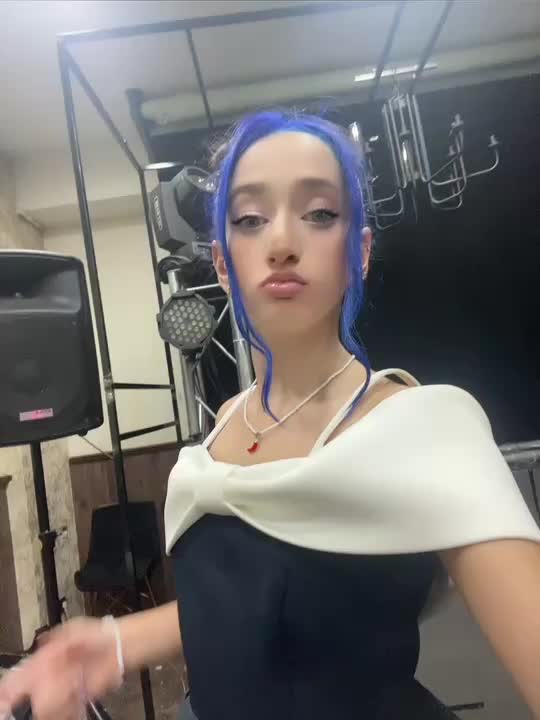 @^NiNi^