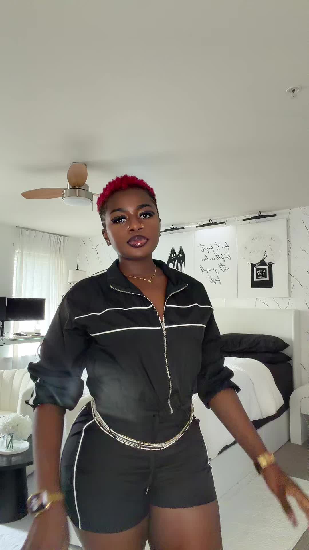 @cyndolly8