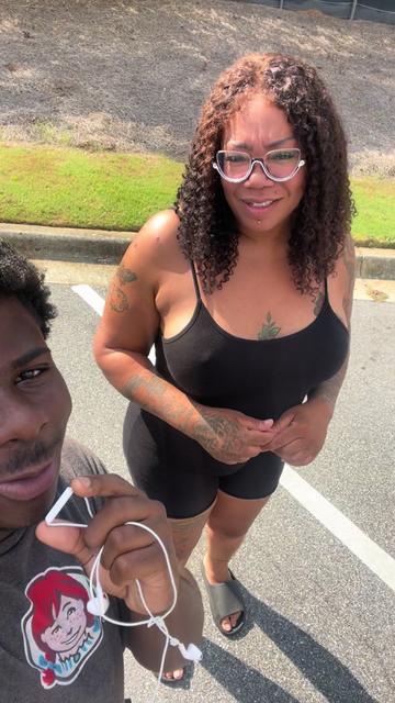 @Peanut🧙🏾
