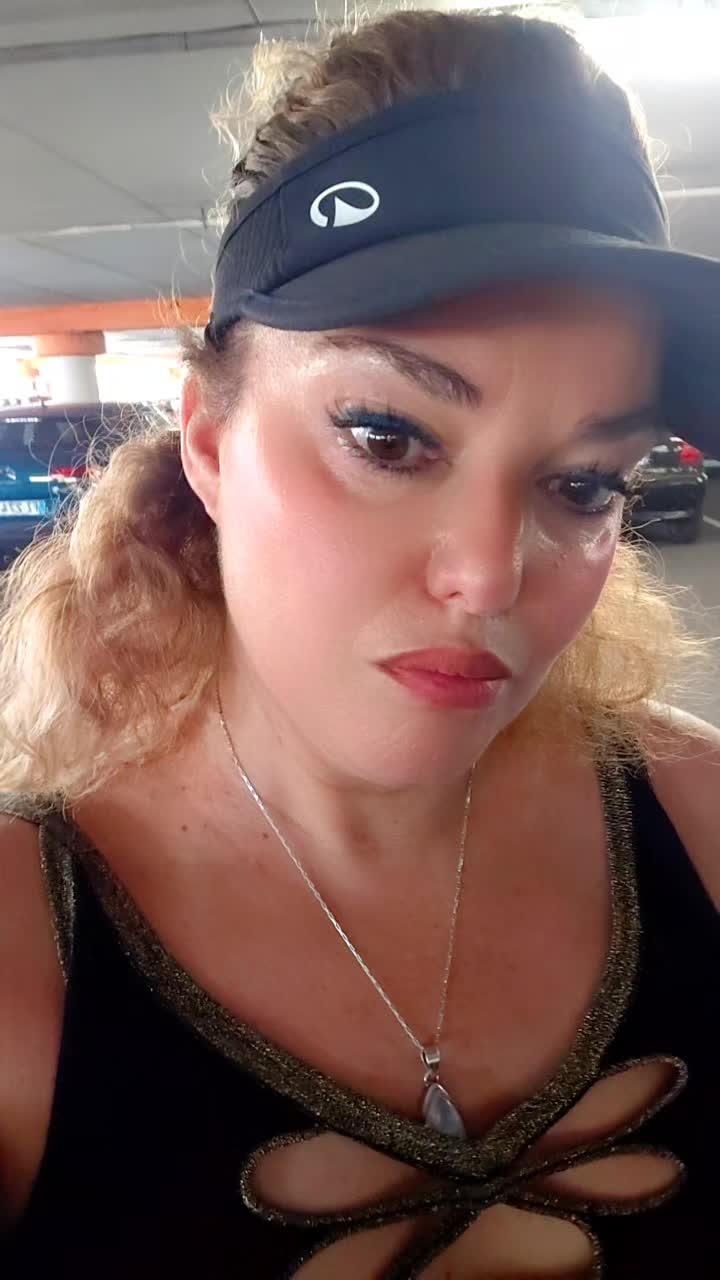 @linda