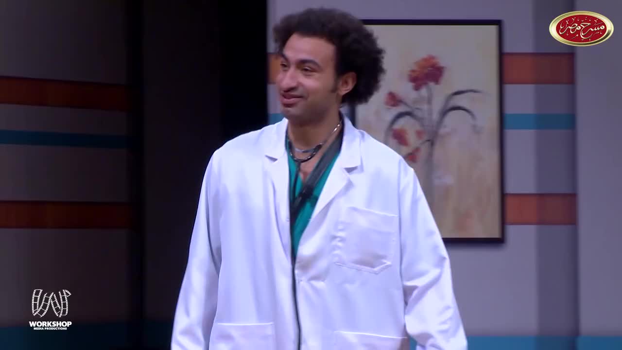 @كومديا 😂