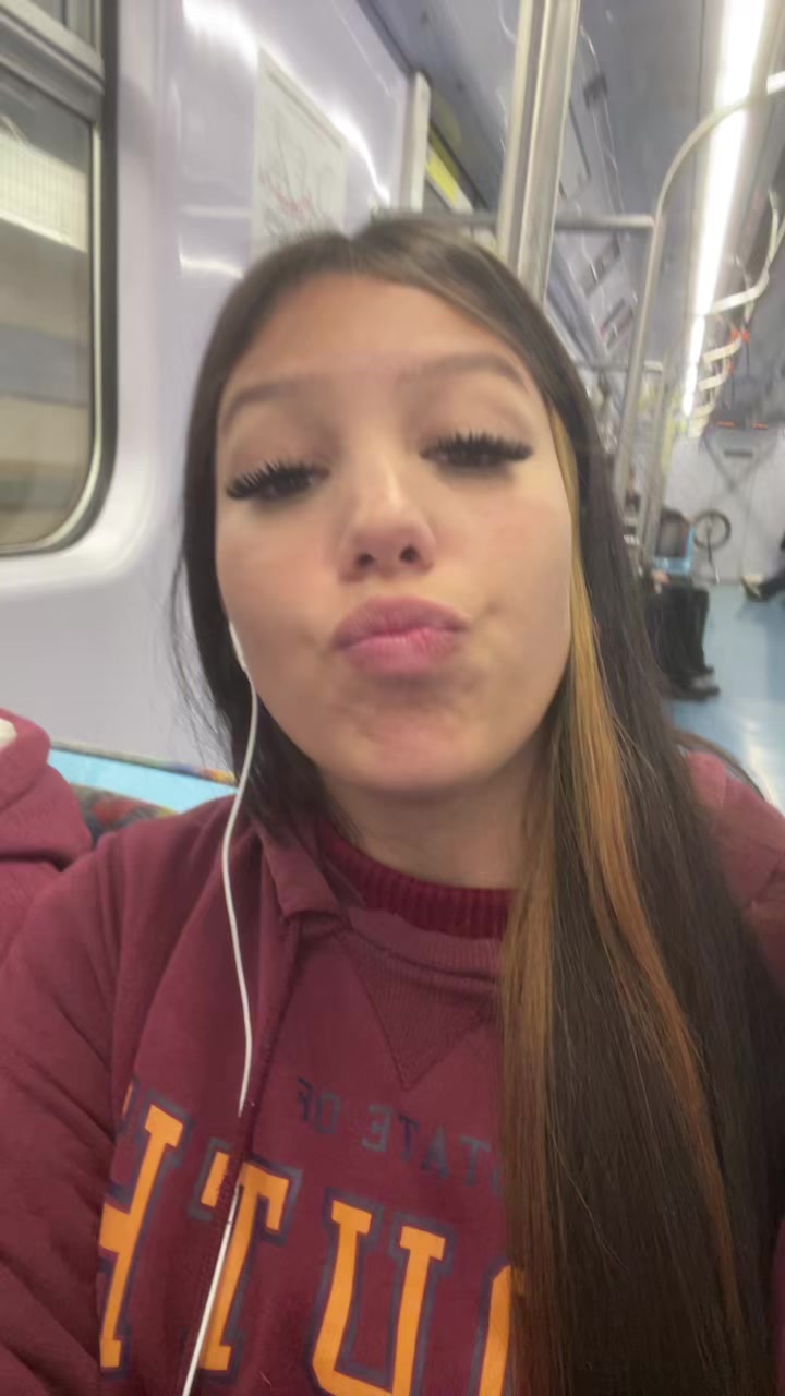 @Letícia.akamine_