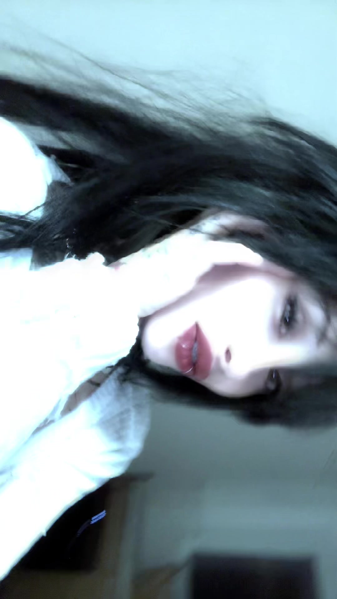 @zommmbri