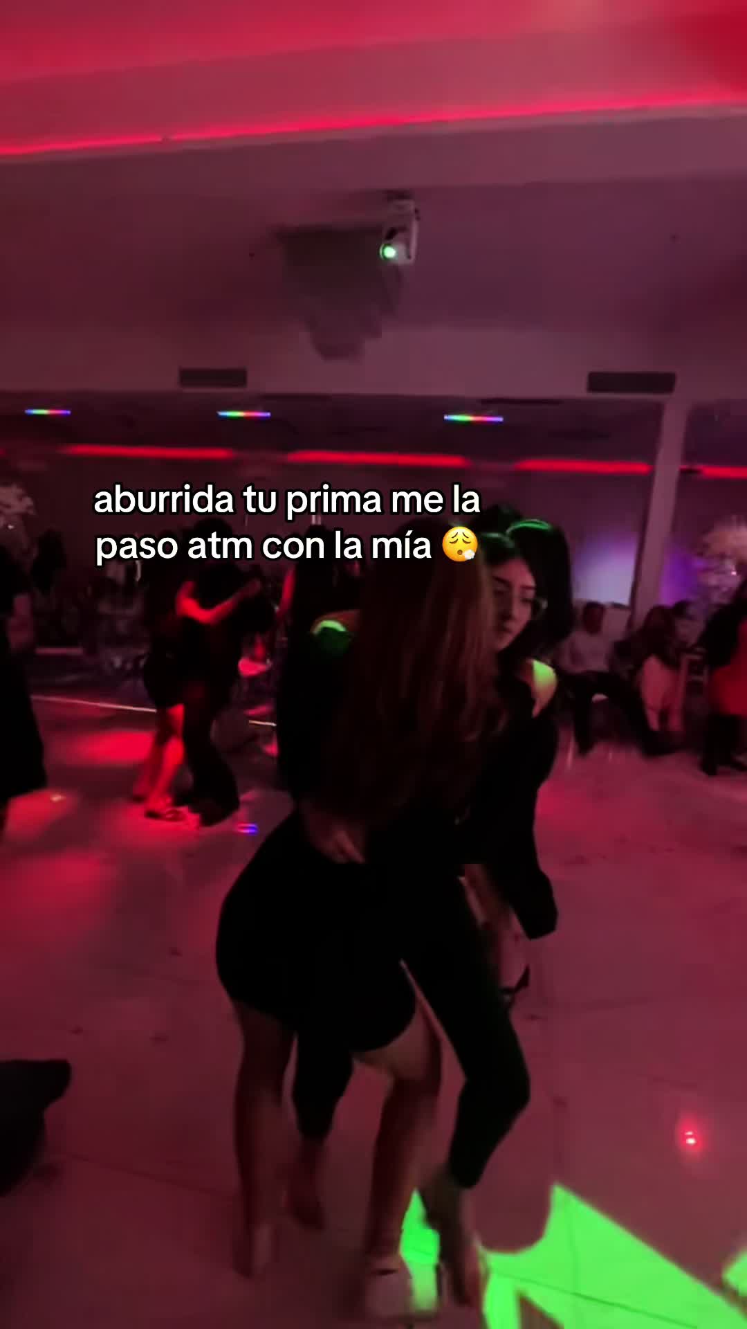 @laura
