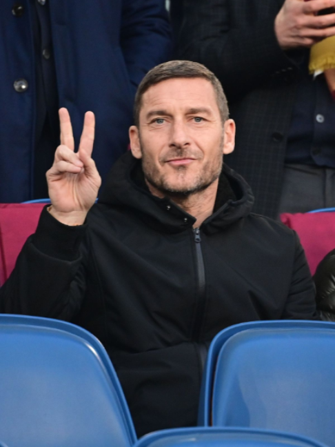 @Tres de Sus Goles