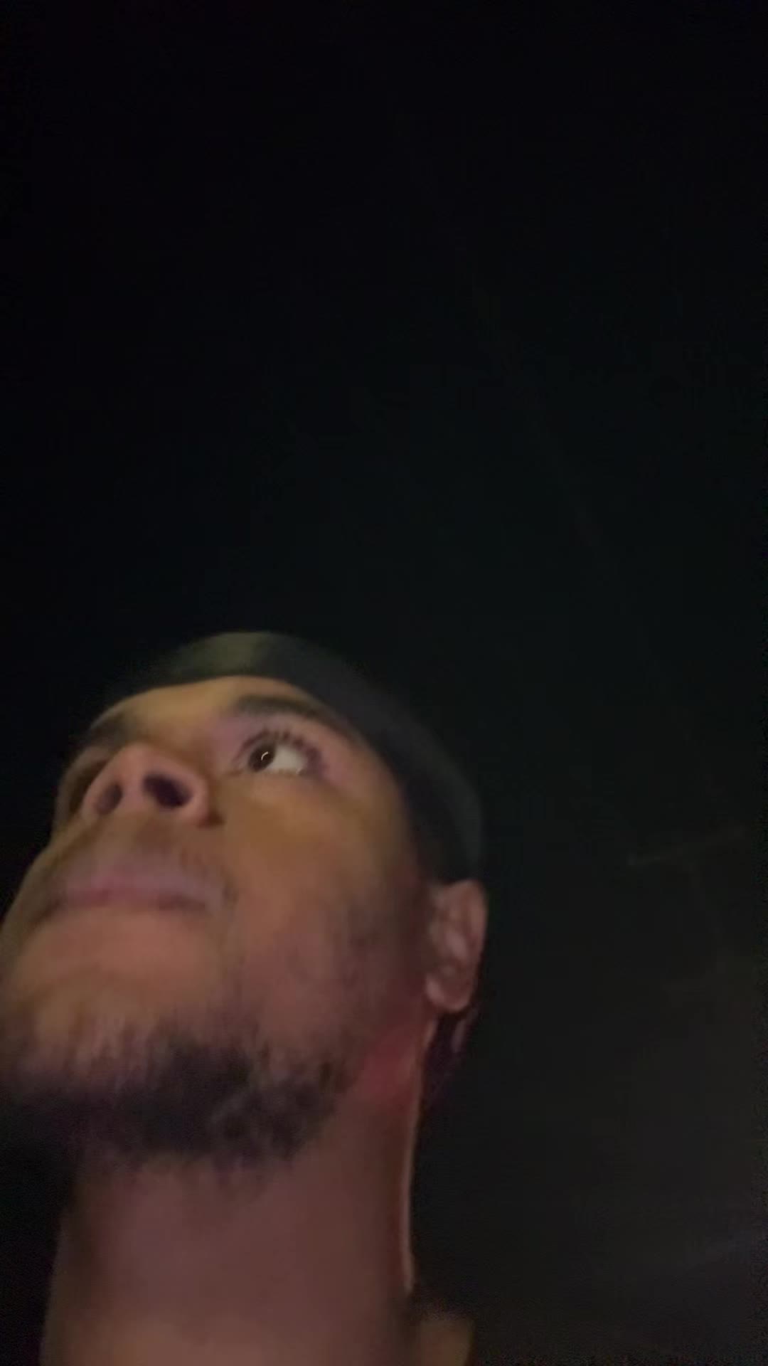 @whoevenisjosh_