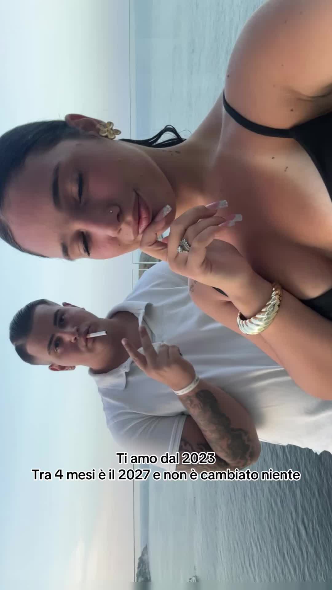 @👼