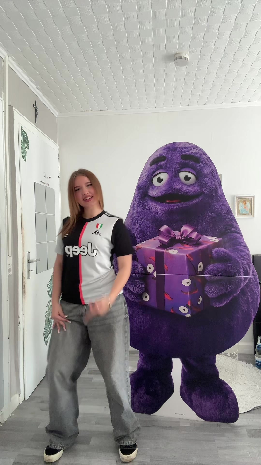 @𝐂𝐥𝐚𝐮𝐝𝐢𝐚