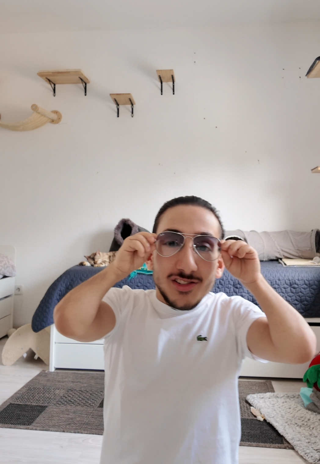 @Yusi