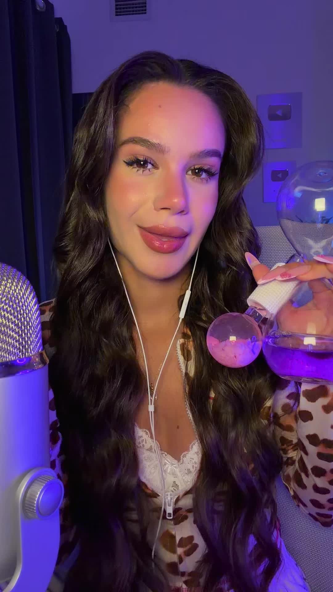 @Kaitlyn Fall Asmr 🥱💤