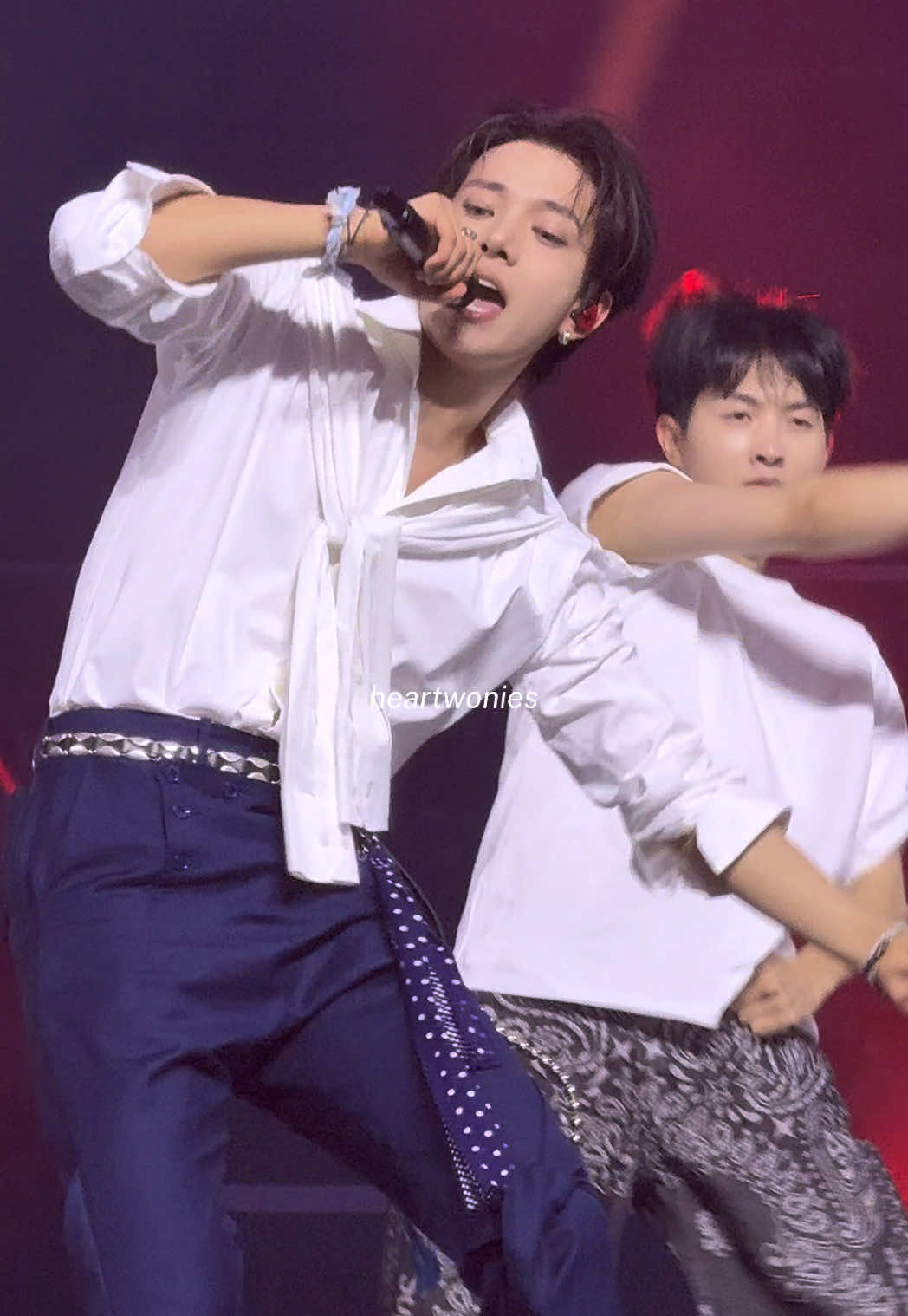 @xo, kim ୨୧